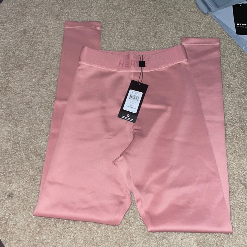 Herve’ leggings